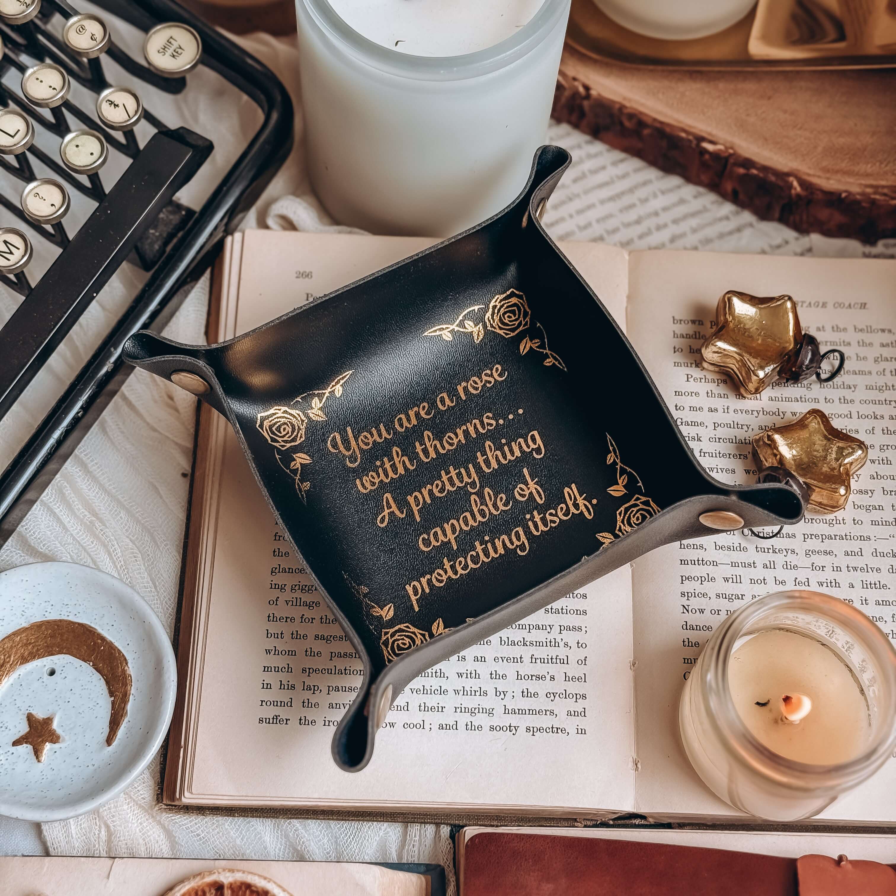 OwlCrate 'THE EDGE OF A NEW DAWN' Box - Image 7