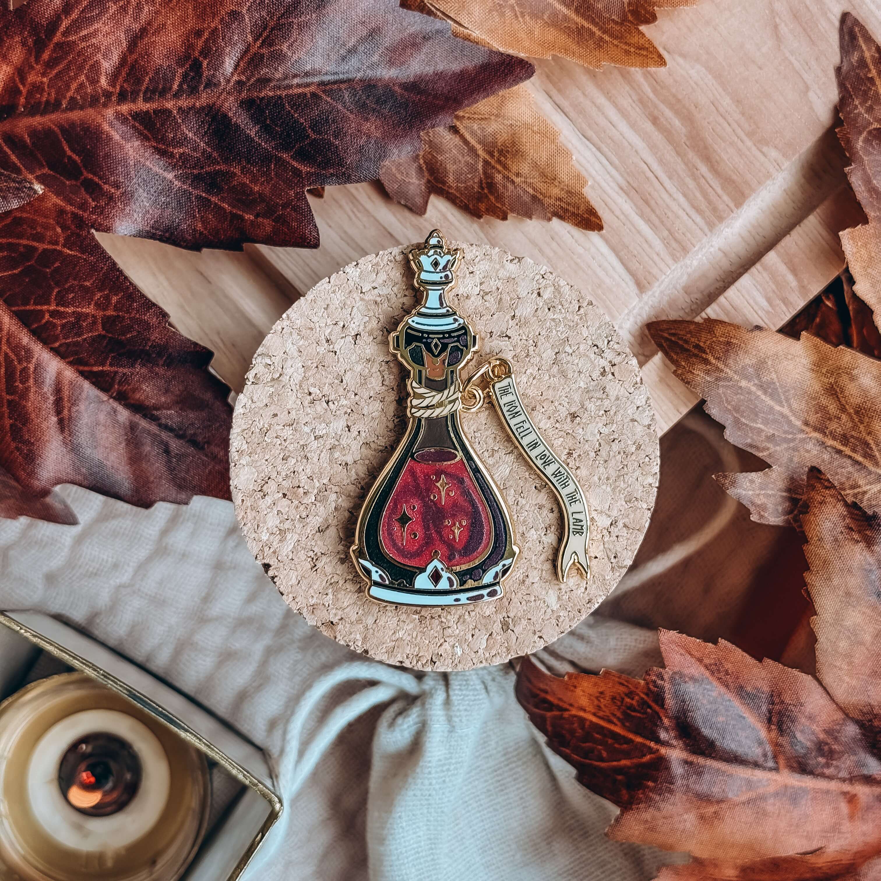 OwlCrate YA ‘ETERNALLY YOURS’ Box - Image 10